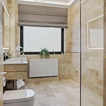 One Bedroom The Paradise Of Lights Apartman Bukarest